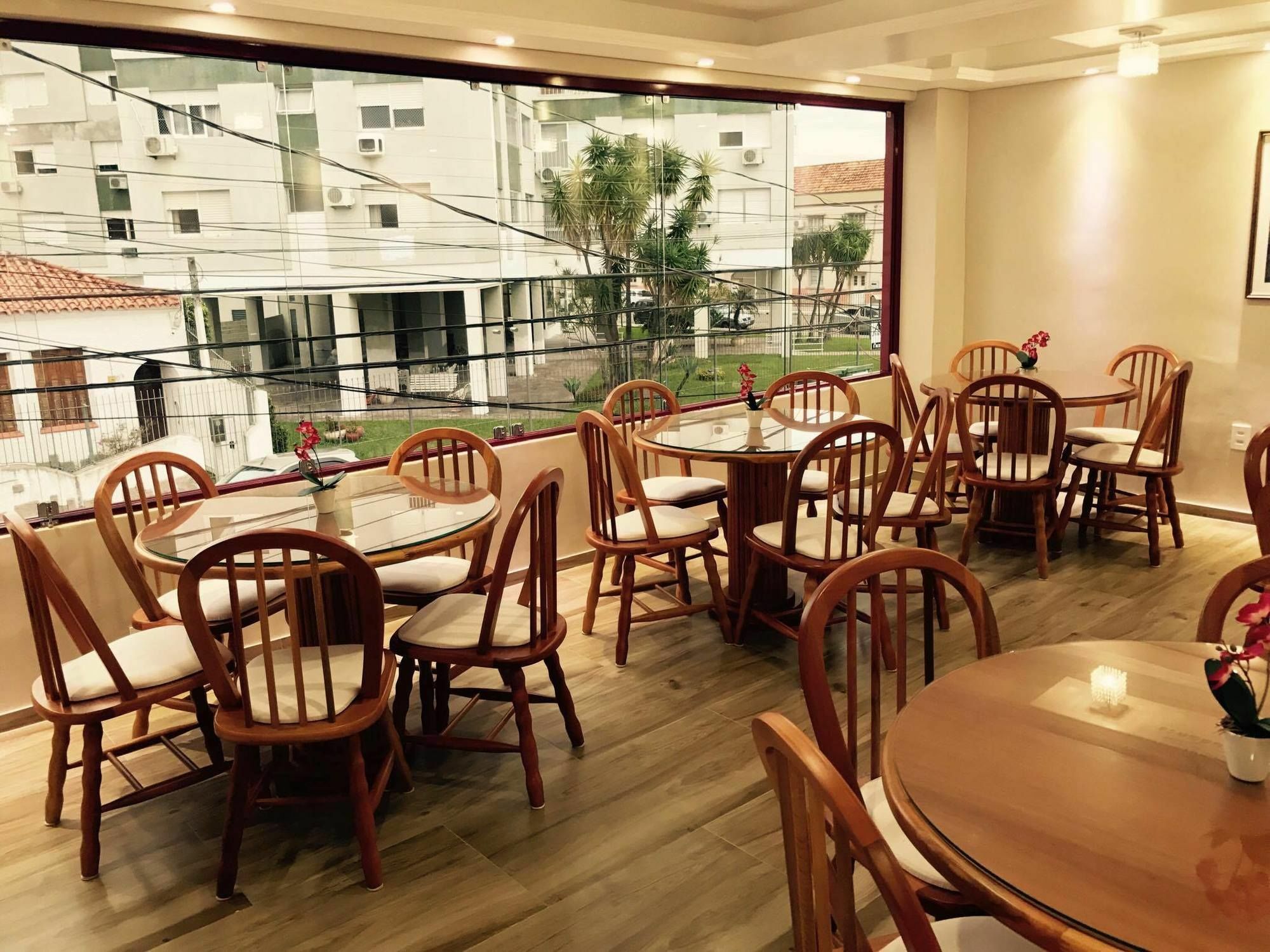Hotel Westphal เปโลตัส ภายนอก รูปภาพ